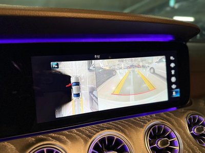 MERCEDES-BENZ CLS - 9