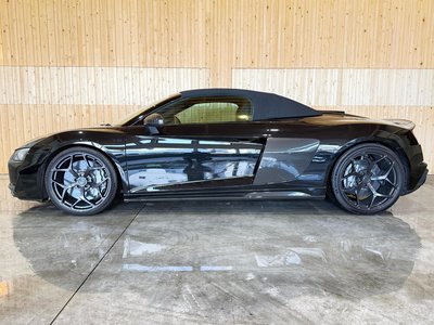 AUDI R8 - 2