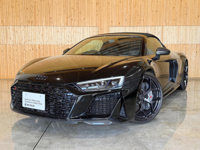 AUDI R8 - 1