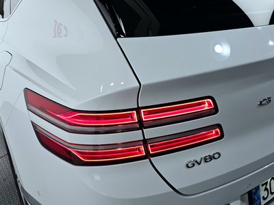 GENESIS GV80 - 10