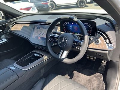 MERCEDES-BENZ E-CLASS - 5