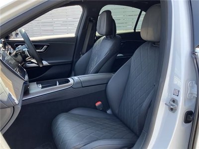 MERCEDES-BENZ E-CLASS - 2