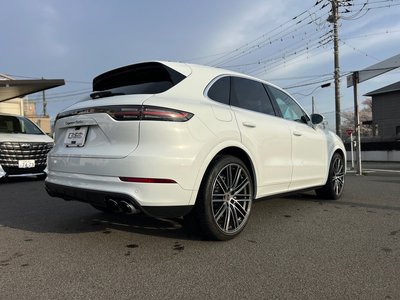 PORSCHE CAYENNE - 2
