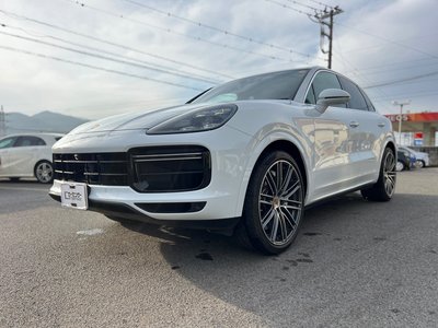 PORSCHE CAYENNE - 1