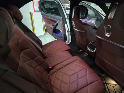صورة مصغرة 16 لـ 2025 BMW 7 SERIES
