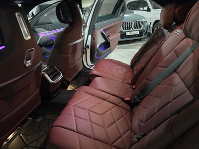 صورة 10 لـ 2025 BMW 7 SERIES