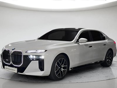 صورة 1 لـ 2025 BMW 7 SERIES