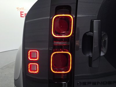 2025 LAND Rover DEFENDER — миниатюра 19