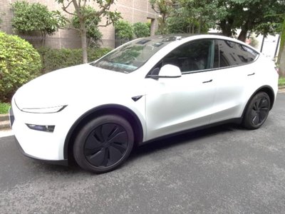 صورة 5 لـ 2026 Tesla MODEL Y