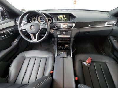 MERCEDES-BENZ E-CLASS - 5