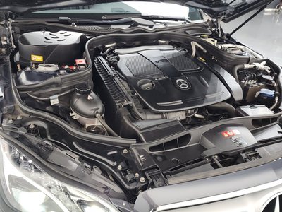 MERCEDES-BENZ E-CLASS - 7