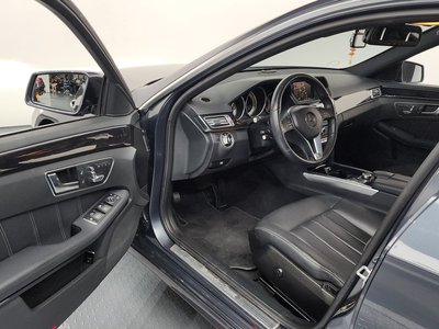 MERCEDES-BENZ E-CLASS - 10