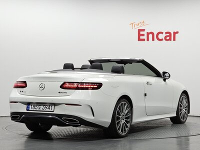 MERCEDES-BENZ E-CLASS - 4