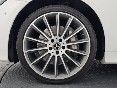 MERCEDES-BENZ E-CLASS - 6