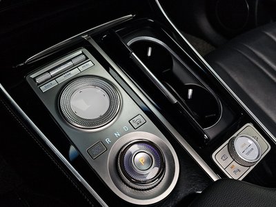 GENESIS GV80 - 9
