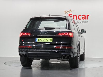 2026 AUDI SQ7 — фото 3