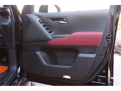 TOYOTA LAND CRUISER 300 - 7