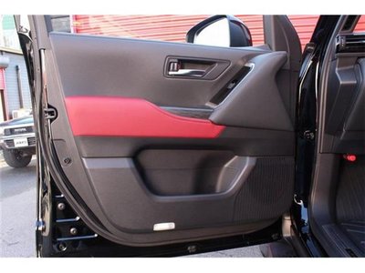 TOYOTA LAND CRUISER 300 - 3