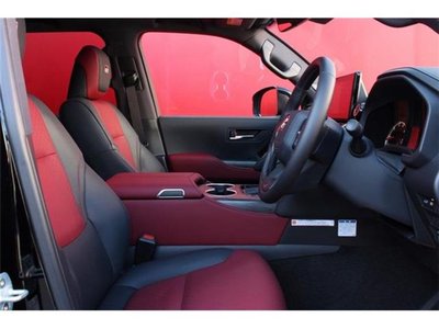 TOYOTA LAND CRUISER 300 - 8