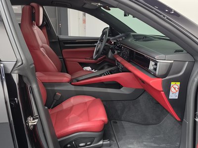 صورة مصغرة 16 لـ 2025 Porsche MACAN