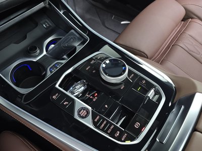 2025 BMW X5 — миниатюра 12