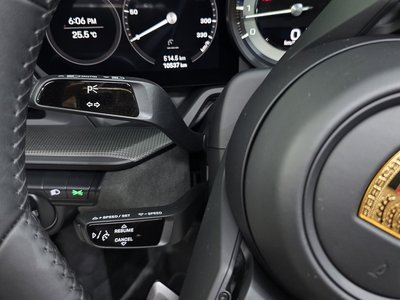 صورة مصغرة 18 لـ 2024 Porsche 911