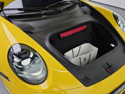 صورة 7 لـ 2024 Porsche 911