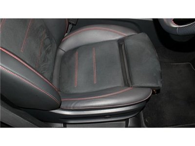 صورة 4 لـ 2023 Mercedes-BENZ GLB