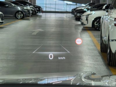 2022 Genesis GV80 thumbnail 19