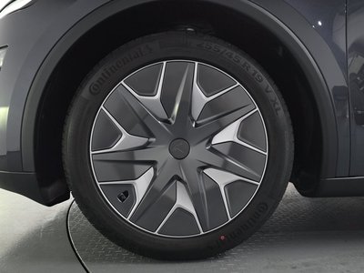 TESLA MODEL Y - 6