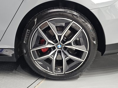 صورة 8 لـ 2025 BMW 5 SERIES
