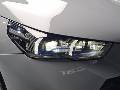 صورة 9 لـ 2025 BMW 5 SERIES