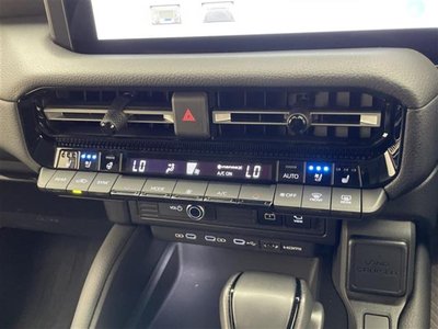 2025 Toyota LAND CRUISER 250 — миниатюра 14
