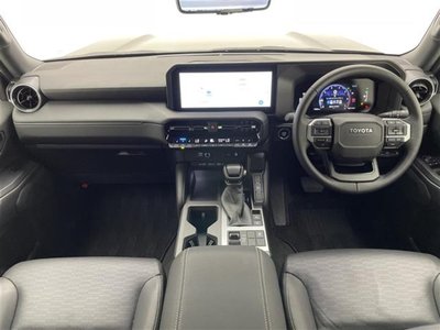 2025 Toyota LAND CRUISER 250 photo 2