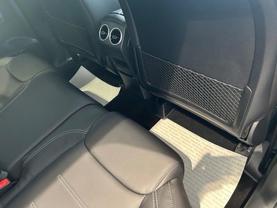 2025 Mercedes-BENZ GLB — миниатюра 48
