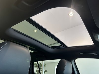 2025 Mercedes-BENZ GLB — миниатюра 14