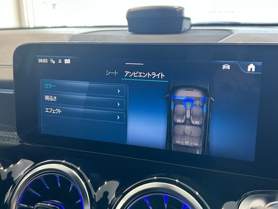 2025 Mercedes-BENZ GLB — миниатюра 39
