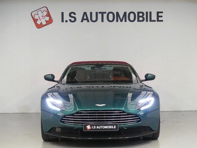 ASTON MARTIN DB11 - 4