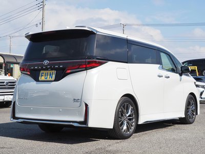 TOYOTA VELLFIRE - 5