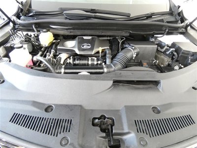 صورة مصغرة 30 لـ 2021 Lexus RX