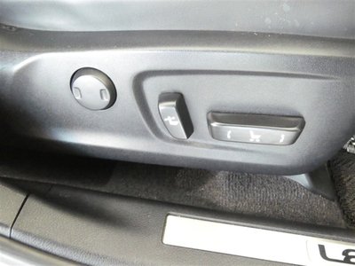 صورة مصغرة 18 لـ 2021 Lexus RX