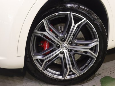 2021 Maserati LEVANTE thumbnail 22