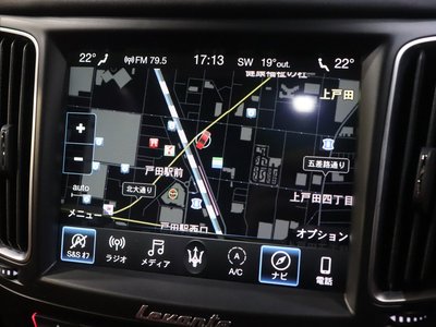 2021 Maserati LEVANTE thumbnail 12