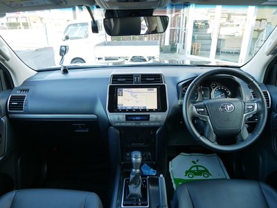 TOYOTA LAND CRUISER PRADO - 2