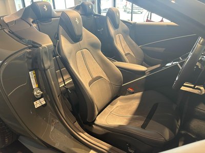 2025 Ferrari ROMA SPIDER thumbnail 16