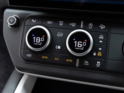 2026 LAND Rover DEFENDER — миниатюра 57