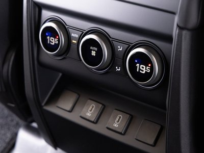 2026 LAND Rover DEFENDER — миниатюра 66