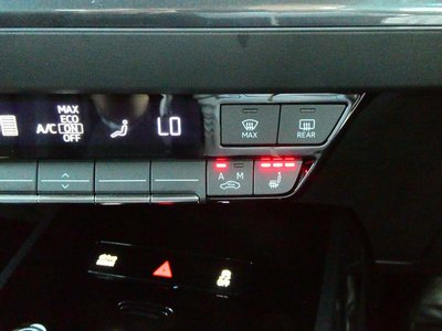 2025 AUDI Q4 E-TRON thumbnail 34