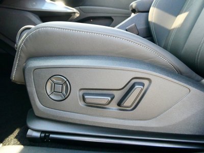 2025 AUDI Q4 E-TRON thumbnail 13