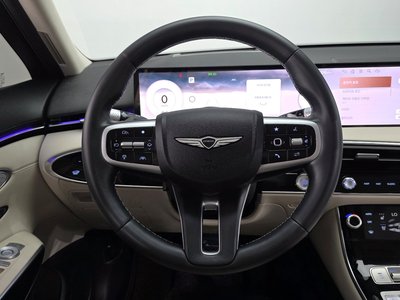 2024 Genesis GV70 — миниатюра 13